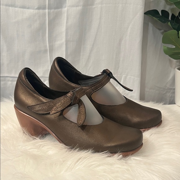 Naot Shoes - Naot Dark Brown Leather Wedges